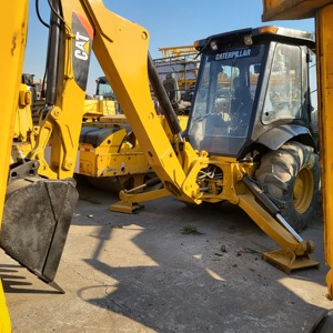 Vente flash : Chargeuse-pelleteuse neuve 420F, puissante, fiable, 11 tonnes, haute performance, meilleur prix, directement de l'usine. - Product Image 2