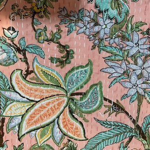 Edredón Kantha con estampado Hippie de jardín rosa, manta Kantha de algodón puro Queen, colcha, funda de cama Kantha - Product Image 1