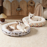 Lit pour chien en gros à faible MOQ, certifié OEKO-TEX et BSCI, confortable, en forme de donut, pour chien et chat, lavable