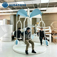 Manège Rotatif pour Enfants en Bois et PVC pour Intérieur, Idéal pour la Maison, les Centres Commerciaux et les Parcs d'Attractions
