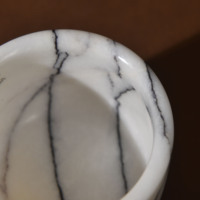 Brûleur d'encens Oud en marbre de qualité supérieure avec couvercle en laiton de luxe pour Bakhoor arabe, décoration de table pour Ramadan, Majlis, maison et hôtel