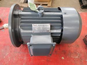 GreeF PMG ซีรีส์ 150kW/200kW แม่เหล็กพลังงานลม/น้ำ 230/380V ได้รับการรับรองมาตรฐาน CE - Product Image 3