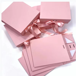 Boîte cadeau rose de luxe personnalisée à faible MOQ, en stock pour livraison rapide, avec fermeture magnétique et ruban, idéale pour les petites entreprises de cosmétiques - Product Image 1