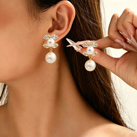 Boucles d'oreilles pendantes en zircon et perles, plaqué or épais sur cuivre, légères, effet amincissant, style français tendance, cadeau pour demoiselle d'honneur