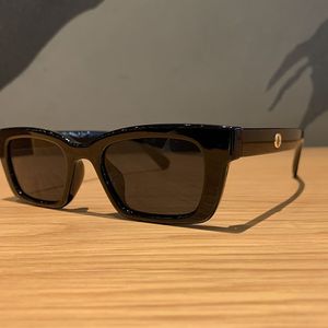 Gafas de Sol Cuadradas Pequeñas de Moda al por Mayor, Protección Solar para Exteriores, Montura Pequeña, Gafas de Sol de Lujo para Mujer - Product Image 5