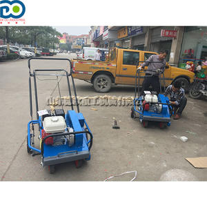 Perceuse de pelouse Outil de forage d'aération de pelouse et de pénétration d'eau Équipement d'élimination des croûtes d'herbe de parc - Product Image 4