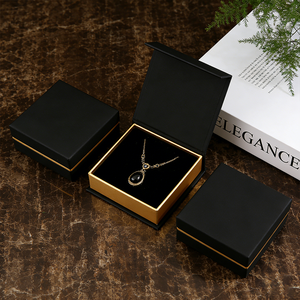 <span class=keywords><strong>Boîte</strong></span> cadeau magnétique personnalisée avec logo - Carton rigide de luxe, emballage exquis pour ensembles de bijoux et ornements précieux - Product Image 3