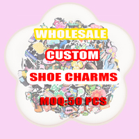 2025 Charme de chaussure populaire pour la vente en gros Nouveau design Charme de chaussure de casque pour la décoration Charme de chaussure Houston en PVC souple