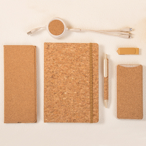 Coffret Cadeau Promotionnel Personnalisé Écologique en Paille de Blé : Mug de Bureau, Stylo Bille, Clé USB et Carnet - Product Image 2