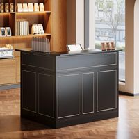 Réception locale américaine avec étagères de rangement, comptoir de réception moderne en forme de L, table de réception pour petit bureau