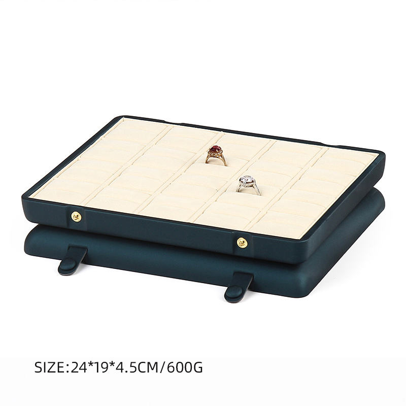 ถาดแหวนสีฟ้า