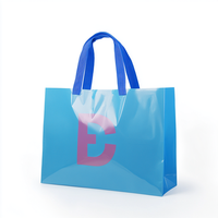 Sac fourre-tout réutilisable en plastique PE de qualité alimentaire, personnalisable, avec poignées souples, recyclable, gaufrage, logo couleur personnalisé, pour supermarché, prix de gros