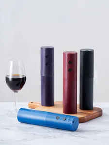 Vendita calda USB ricaricabile sughero rimozione bottiglia di vino apribottiglie elettrico apriscatole vino automatico cavatappi