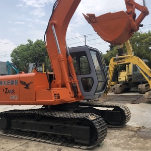 Excavatrice Hitachi EX120/ZX120 d'occasion, importée, de haute qualité, 12 tonnes, modèle 2022, godet de 0,52 m, moteur Honda - Product Image 5
