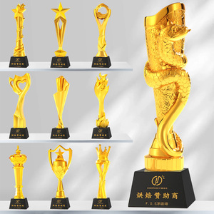 Trophée personnalisé en cristal plaqué or, forme animale en résine gravée, pour événements et compétitions d'entreprise - Product Image 2
