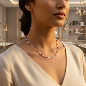 Collar de Barra con Cuentas Plateadas y Gemas Rojas, Diseño Geométrico Moderno, Chapado en Oro de 14K y Rodio, Zirconia Corte Princesa, Oro Rosa, para Mujer - Product Image 3