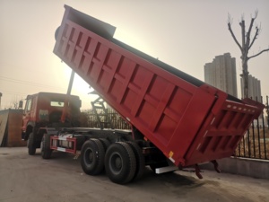 Sinotruck Howo Dump Truck 8X4 336hp 371 Hp Baru dan Bekas untuk Dijual - Product Image 4