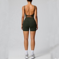 Ensemble de yoga 2 pièces uni pour femme 2026 – Débardeur de sport dos nu en nylon/spandex doux et respirant et short taille haute push-up avec soutien-gorge intégré