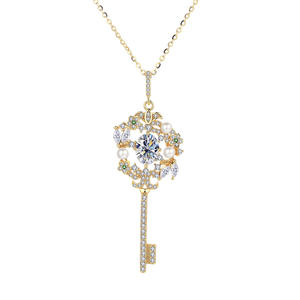 สร้อยคอเงินแท้ 925 ชุบทอง 18K ประดับมอสซาไนต์รูปไข่ ดีไซน์เรียบหรู พร้อมจี้รูปไข่มุก - Product Image 4