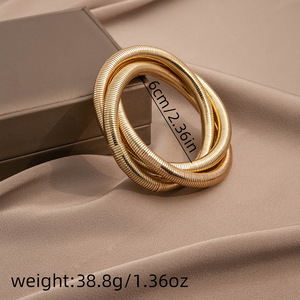 Bracciale a Catena Larga a Serpente Elastico da Donna, Tonalità Oro e Argento, Gioielli Moda Impilabili - Product Image 4