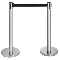 Courroie rétractable en acier inoxydable Stanchion Post Crowd Control Que Manager avec base en caoutchouc plastique durable