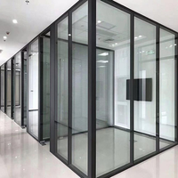 Système de cloisons et de portes de bureau en acier et verre sur mesure, cadre noir, fabricant d'intérieurs pour bâtiments commerciaux