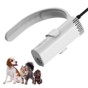 Sèche-cheveux pour chien en plastique écologique, machine à souffler de l'eau électrique avec conception mains libres à suspendre au cou - Product Image 1