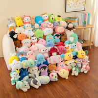 Vente en gros, promotion économique : Poupées et jouets en peluche pour machine à griffes, 10-15 cm, assortiment de modèles doux et de haute qualité