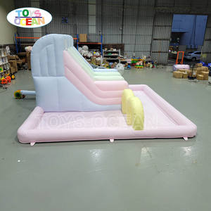 Toboggan aquatique gonflable 3 voies Pastel Macaron avec piscine, château gonflable pour enfants pour fêtes de jardin et parcs d'attractions - Product Image 2