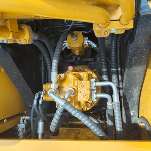 Excavadora de Orugas Sany 215C/205C/235C Usada, 98% Nueva, Capacidad de la Cuchara de 1.1 m, Peso Operativo de 21000 kg, Maquinaria de Construcción - Product Image 4