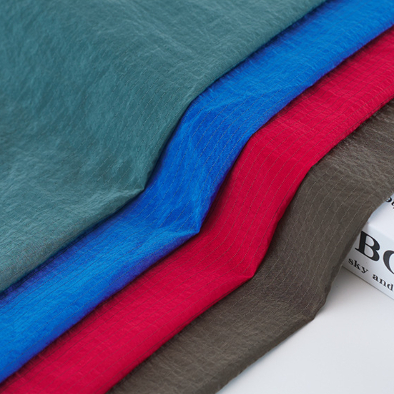 Nylon Fabric Grid Environmentally Friendly Dyed Waterproof Casual Clothing Fabric Anti-static Nylon Wrinkle Fabric