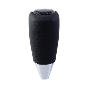 หัวเกียร์อัตโนมัติ Toyota Prado คาร์บอนไฟเบอร์หุ้มหนัง ฐานทรงกรวย อุปกรณ์ตกแต่งภายในที่ออกแบบตามหลักสรีรศาสตร์ - Product Image 2