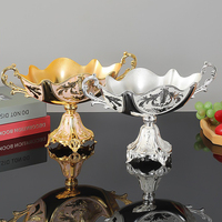 Plateau à fruits de luxe européen sur pied avec deux poignées, plateau de rangement de bureau, fournitures de cuisine personnalisées, décoration intérieure, vente en gros