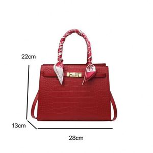 New Fashion <b>Large</b> Handbags Young Lady Luxury Hand Bags Ladies Design <b>Purses</b> for Women - Product Image 6