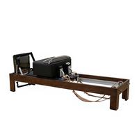Machine de Pilates Reformer en bois de noyer de haute qualité pour studio de Pilates, équipement de gym, fabricant OEM, logo personnalisé