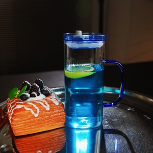 Tasses à poignée en verre borosilicaté à haute teneur en borosilicate avec logo personnalisé-Coffrets cadeaux d'affaires écologiques et résistants à la chaleur avec boîte-cadeau - Product Image 1