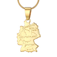 2025 Unique collier de haute qualité 18K or laiton pendentif collier personnalité carte du monde collier pour cadeaux unisexe
