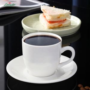 أكواب قهوة بيضاء نقية مع صحون من البورسلين، فناجين شاي وقهوة سيراميك للشاي بعد الظهر، بيع مباشر من المصنع بالجملة - Product Image 6