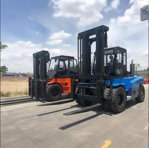 4/5/6/7/8/9/<span class=keywords><strong>10ton</strong></span> Todo en uno Tracción en las cuatro ruedas Carretilla elevadora todoterreno Montacarga Carretilla elevadora contrapesada