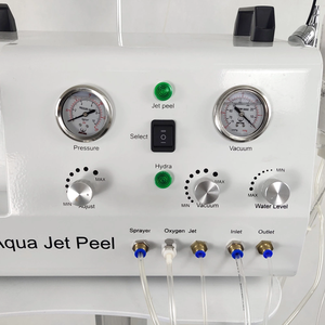 Professional Water Oxygen Facial Cleansing Device with Jet Peel Technology for Skin Renewal - Product Image 4