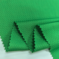 Tissu maille œillet à séchage rapide 150 GSM 100 % polyester, maille œil de perdrix pour polo, maillot de football, maillot de cyclisme