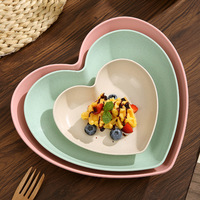 Assiette en porcelaine en forme de cœur, personnalisable en usine OEM, couleur au choix, écologique, pour la Saint-Valentin et la décoration intérieure, vente en gros