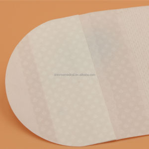 Pansement adhésif transparent pour site de perfusion intraveineuse 7cmx9cm avec motif quadrillé - Product Image 6