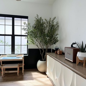 Haut de gamme artificielle <span class=keywords><strong>olivier</strong></span> grand vert intérieur aménagement paysager plante <span class=keywords><strong>en</strong></span> <span class=keywords><strong>pot</strong></span> pur à la main <span class=keywords><strong>en</strong></span> plastique usine <span class=keywords><strong>en</strong></span> <span class=keywords><strong>gros</strong></span> <span class=keywords><strong>pour</strong></span> un usage domestique - Product Image 2