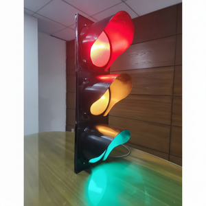 Semáforo Inteligente LED de 300 mm de Alta Visibilidad - Product Image 1