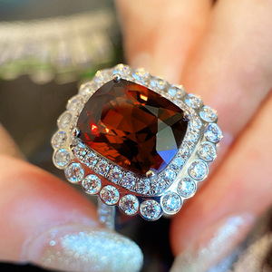 Anello Geometrico da Principessa per Donne, Elegante Gioiello da Dito alla Moda - Product Image 1