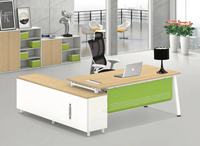 PB Board Ensembles complets personnalisés Mobilier de bureau Design en forme de L Bureau OEM Steel Factory Direct Executive Panneau moderne en bois