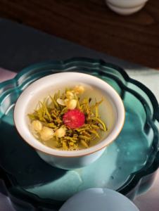 Bola de té del Dragón jazmín hecha a mano-Juego de regalo floreciente tradicional "Double Dragons Dance" - Product Image 3