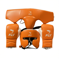 Ensemble de boxe Fly Sparring de qualité supérieure avec logo personnalisé, dernier modèle, super confortable, en cuir professionnel, ensemble de kickboxing Fly