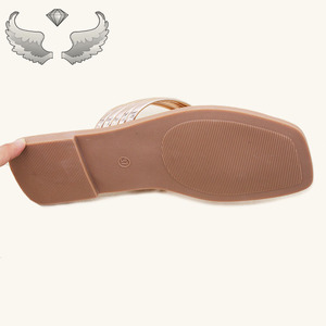 High-quality Fashionable Open-toe Slip-on Breathable Outdoor Women's Flat Sandals and <b>slippers</b> - Product Image 6